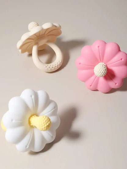 anneau de dentition bébé fleur beige dessous