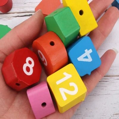 Jouet en Bois - WoodenToys™ - Horloge - Bébé Chérie