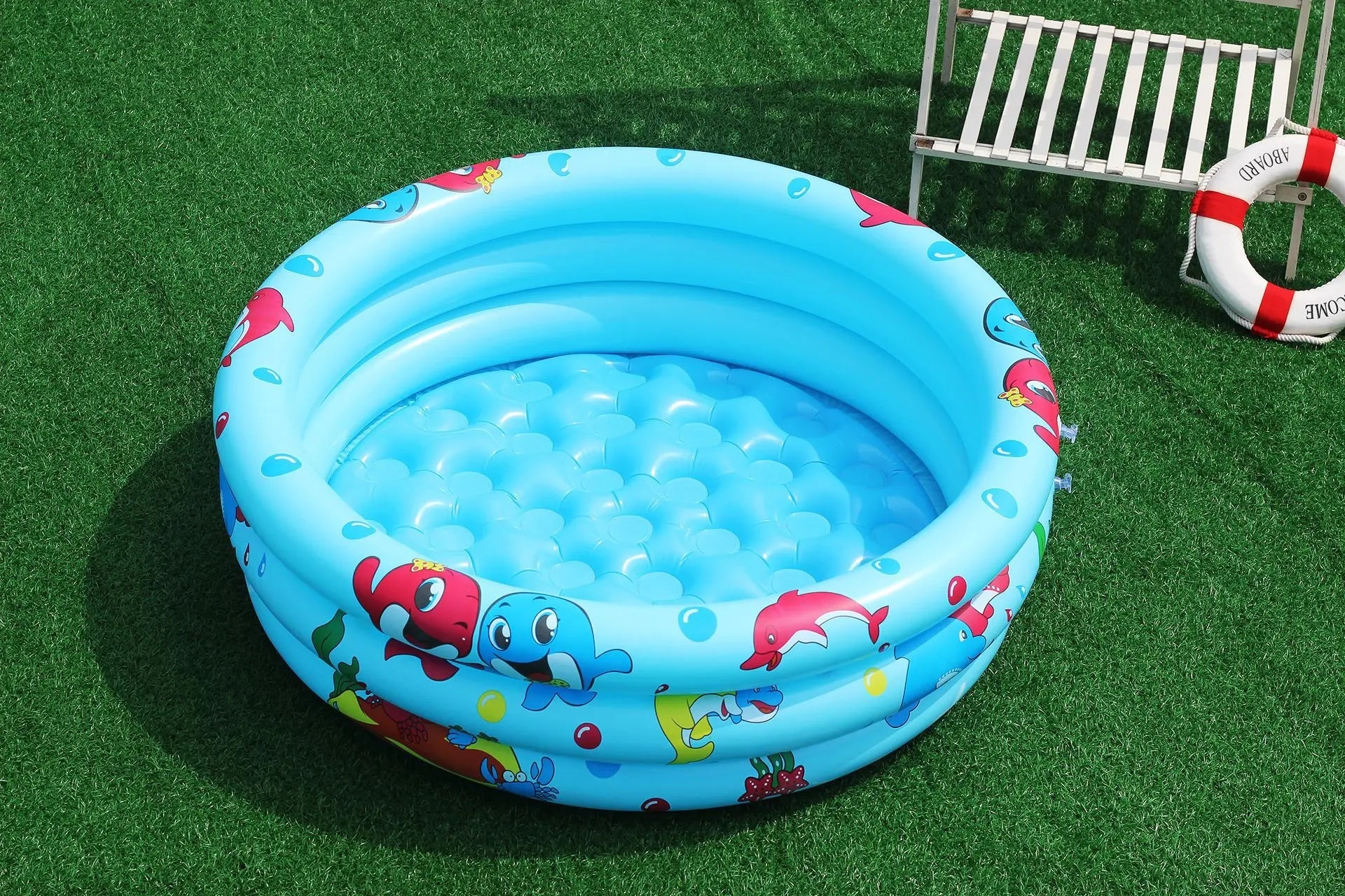 Piscine a balle pour bébé Baleine bleu fond texturé