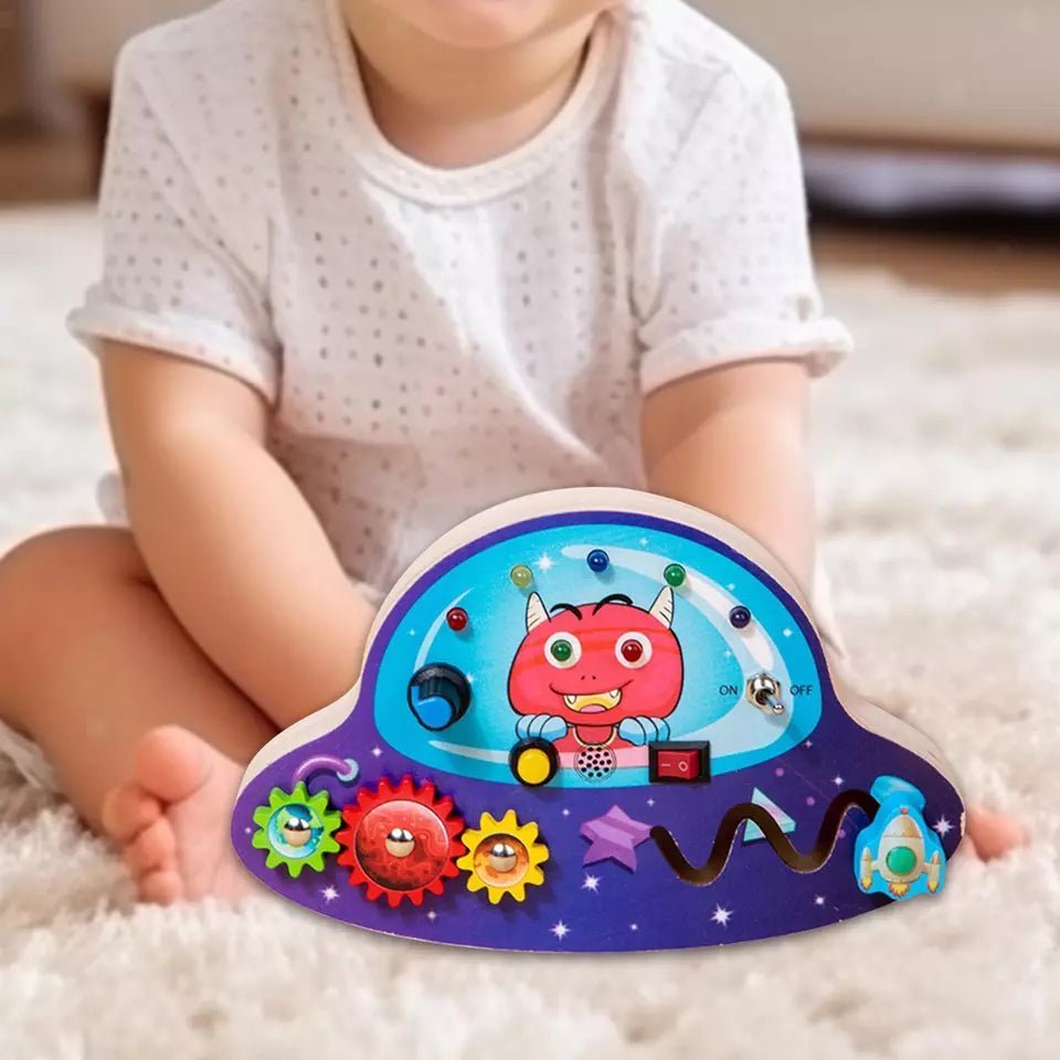 Tableau Montessori - BusyBoardCircuit™ - OVNI - Bébé Chérie
